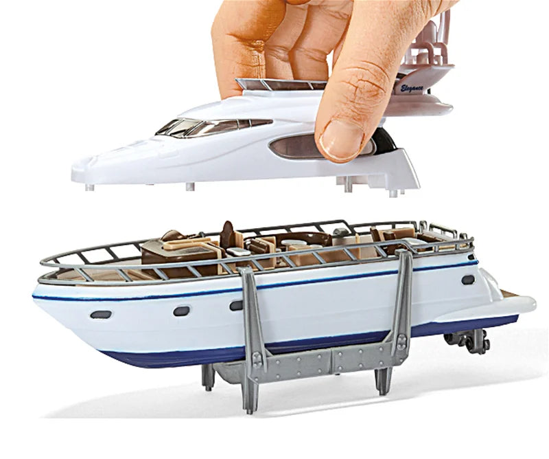 Siku Heavy Haulage Transporter with Yacht 1/87