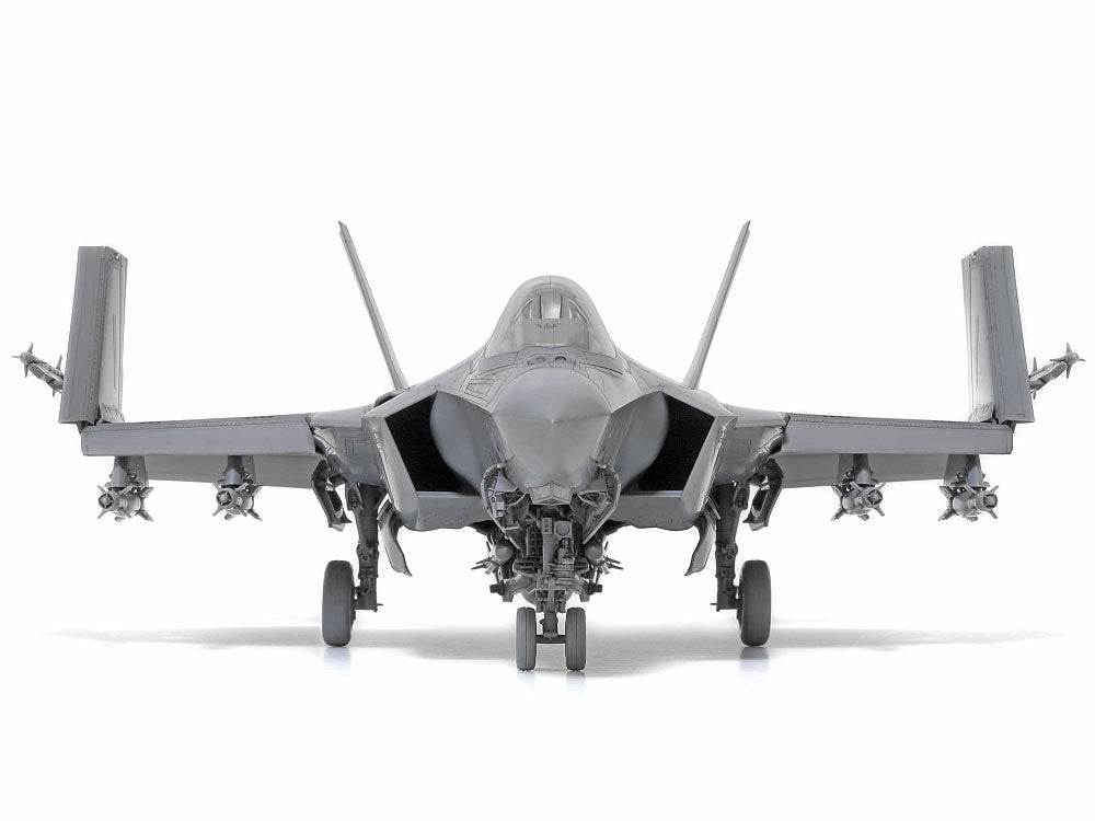 Lockheed Martin F-35C Lightning II 1/48