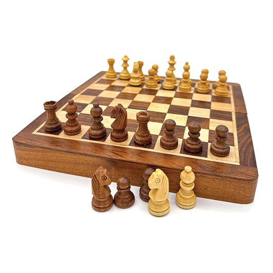 Folding Wooden Magnetic Chess Set 18cm