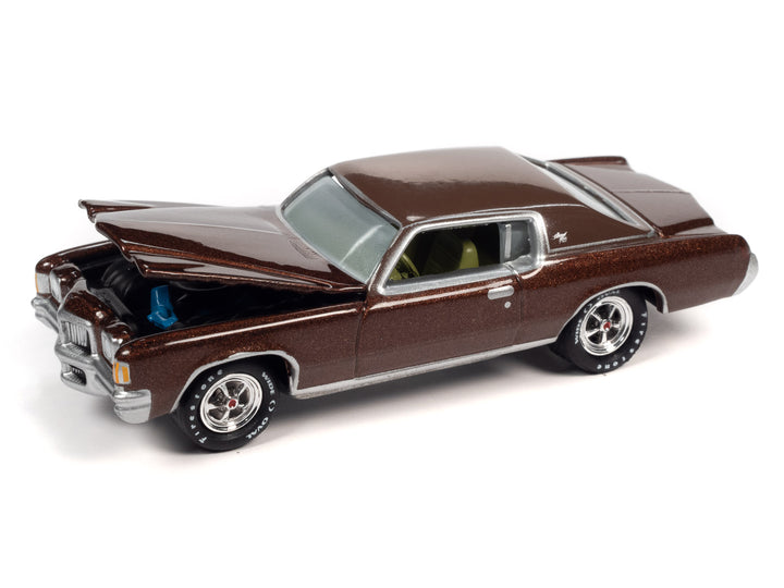 Pontiac Grand Prix 1971 1/64