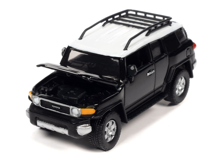 Toyota FJ Cruiser 2007 1/64