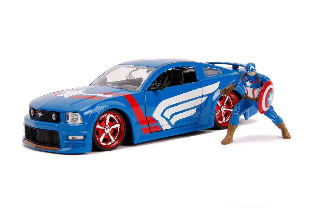 Captain America & Ford Mustang GT 2006 1/24