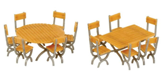 HO Table and Chairs Kit