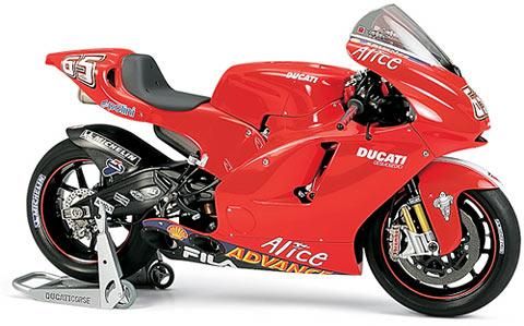 DUCATI DESMOSEDICI 1/12