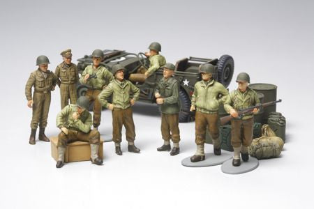 WWII US ARMY INFANTRY AT REST 1/48