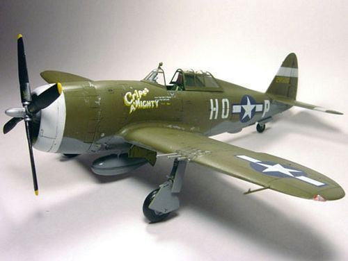 REPUBLIC P-47D THUNDERBOLT 1/48