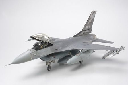 LOCKHEED MARTIN F-16C (BLOCK 25/32) 1/48