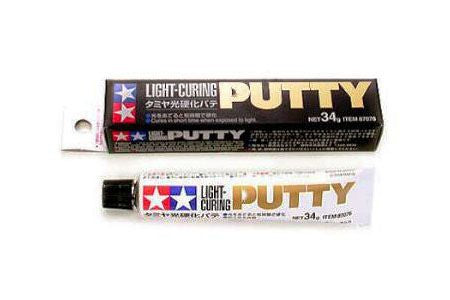 LIGHT CURING PUTTY