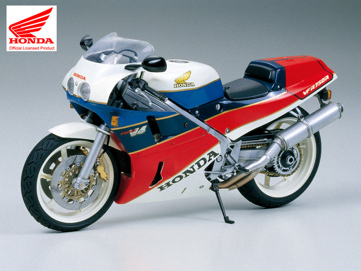 Honda VFR750R 1/12